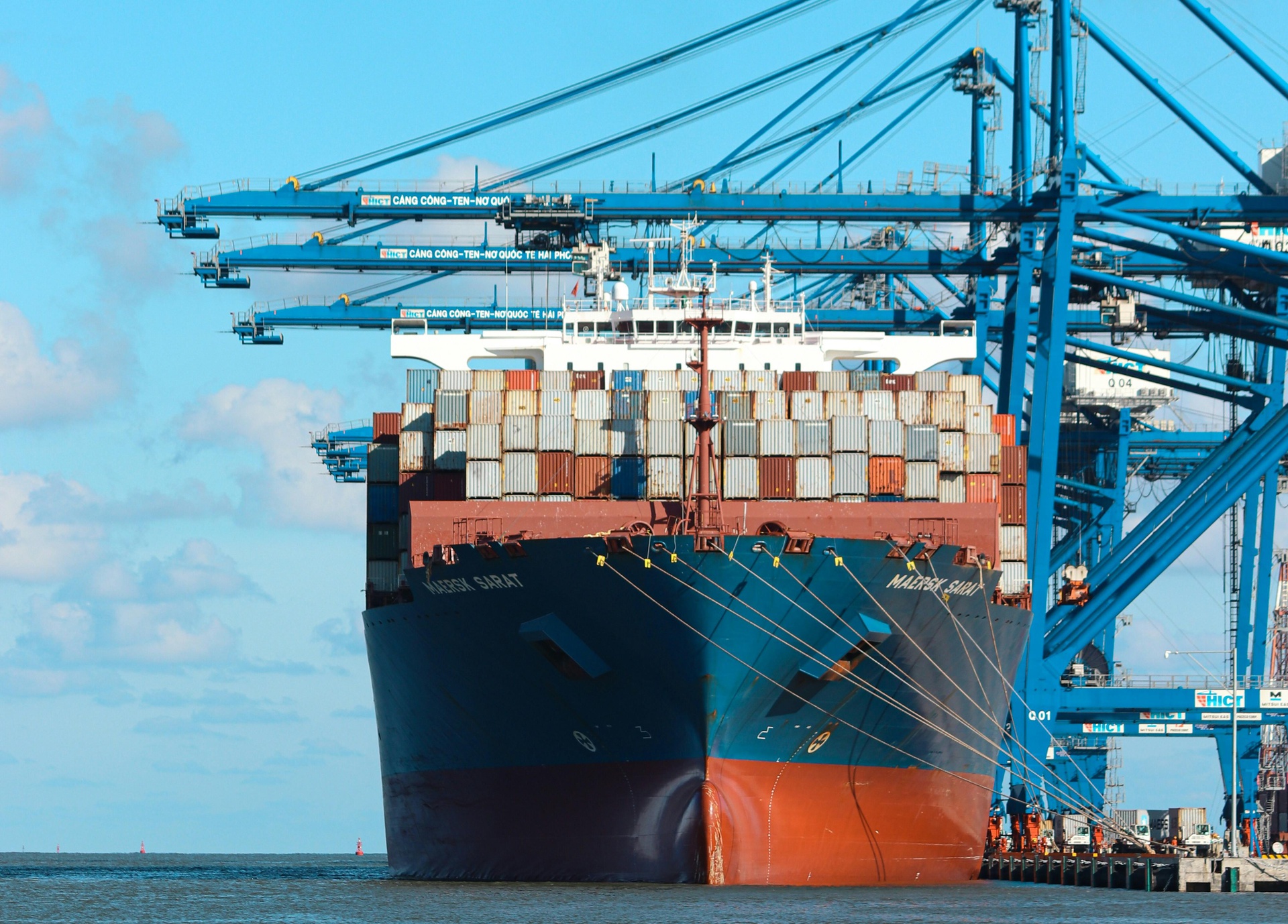 唐山外貿(mào)服務(wù)App開發(fā)，觸及全球生意